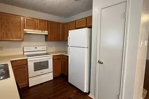 724 Ballard St, Cedar Hill, TX 75104 - Photo 6