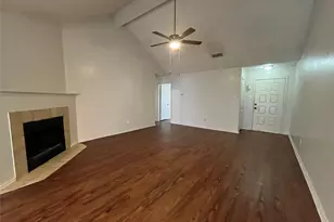724 Ballard St, Cedar Hill, TX 75104 - Photo 4