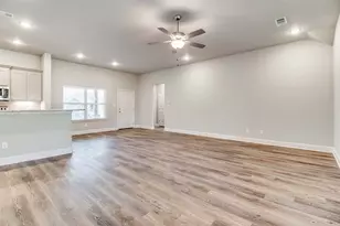 2909 Orchid Dr, Sherman, TX 75092 - Photo 2