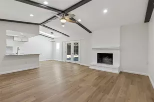 14237 Shoredale Ln, Farmers Branch, TX 75234 - Photo 6