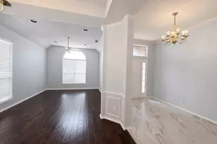 10512 Napa Valley Dr, Frisco, TX 75035 - Photo 4
