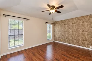 1710 Magnolia Ln, Euless, TX 76039 - Photo 6