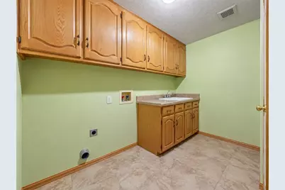 1605 Heather Court, Cleburne, TX 76033 - Photo 18