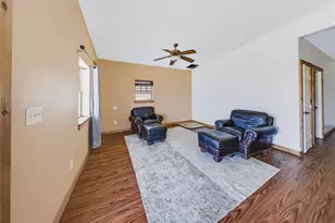 560 Green Acres Rd, Weatherford, TX 76088 - Photo 18