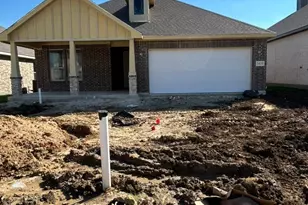 3410 Helena St, Gainesville, TX 76240 - Photo 1