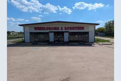 735 W Main Street, Gun Barrel City, TX 75156 - Photo 2