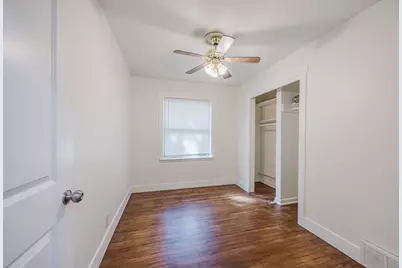 4712 Laverda Drive, Haltom City, TX 76117 - Photo 20