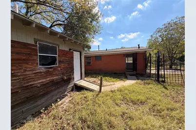 8109 Burroaks Drive, Dallas, TX 75217 - Photo 24