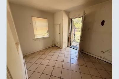 8109 Burroaks Drive, Dallas, TX 75217 - Photo 8