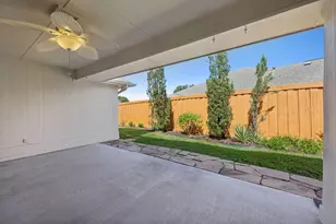 16353 Lauder Ln, Dallas, TX 75248 - Photo 12