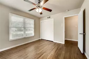 1601 Larkspur Dr, Arlington, TX 76013 - Photo 18