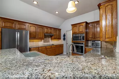 5593 Greenview Court, North Richland Hills, TX 76148 - Photo 20