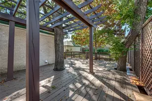 707 N Oak Cliff Blvd, Dallas, TX 75208 - Photo 22