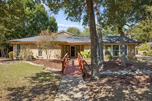 1501 Schumac Ln, Bedford, TX 76022 - Photo 1