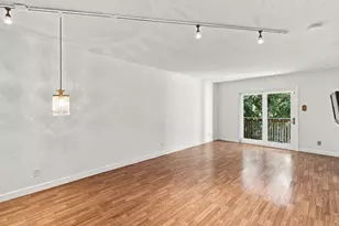 4845 Cedar Springs Rd, Dallas, TX 75219 - Photo 12