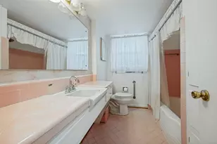 9307 Leaside Dr, Dallas, TX 75238 - Photo 18