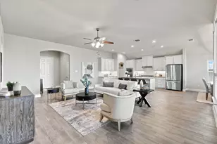 915 Timber Ridge Dr, Justin, TX 76247 - Photo 6