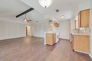 806 Wind Brooke Dr, Arlington, TX 76001 - Photo 12