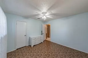 3213 Whisper Wood Ct, Bedford, TX 76021 - Photo 22