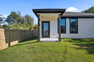 932 Bosque River Dr, Granbury, TX 76048 - Photo 32