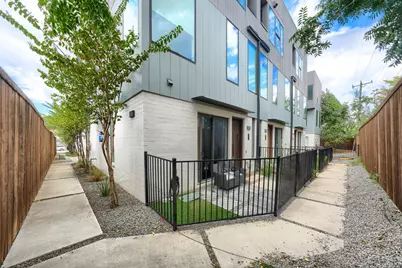 320 Mathey Court, Dallas, TX 75208 - Photo 1