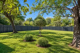 2613 Syracuse Dr, Irving, TX 75062 - Photo 26
