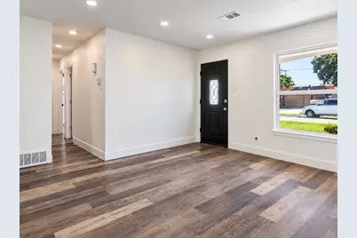 2613 Syracuse Drive, Irving, TX 75062 - Photo 10