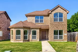 2903 Preston Trail, Grand Prairie, TX 75052 - Photo 1