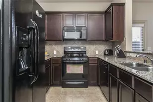 867 Llano Dr, Allen, TX 75013 - Photo 2