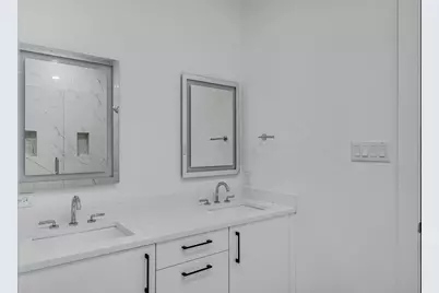 426 W 9th Street, Dallas, TX 75208 - Photo 20