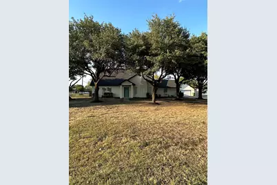1151 Azalea Lane, Waxahachie, TX 75165 - Photo 2