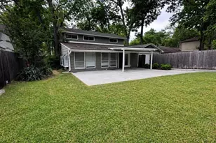 9551 Highedge Dr, Dallas, TX 75238 - Photo 36