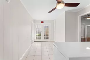 6907 Pickrell Dr, Dallas, TX 75227 - Photo 14