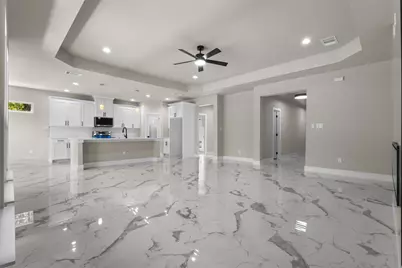 1594 E Springcrest Circle, Lancaster, TX 75134 - Photo 6