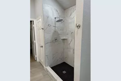 3160 Delaford Drive, Carrollton, TX 75007 - Photo 4