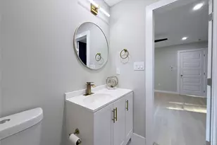 2538 Hooper St, Dallas, TX 75215 - Photo 10