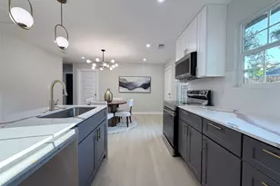 2538 Hooper St, Dallas, TX 75215 - Photo 18