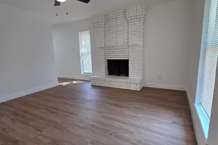 10525 Big Thicket Dr, Dallas, TX 75217 - Photo 4