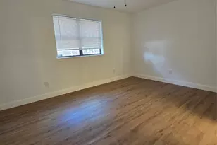 10525 Big Thicket Dr, Dallas, TX 75217 - Photo 10