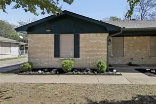 7726 Jennifer Ln, North Richland Hills, TX 76182 - Photo 1