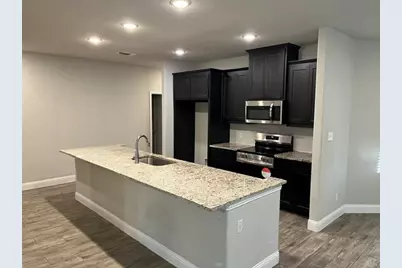 305 W Houston Street, Leonard, TX 75452 - Photo 6