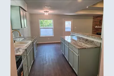 421 Allencrest Drive, White Settlement, TX 76108 - Photo 6