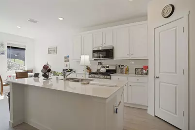 437 Ridge Drive, Justin, TX 76247 - Photo 10
