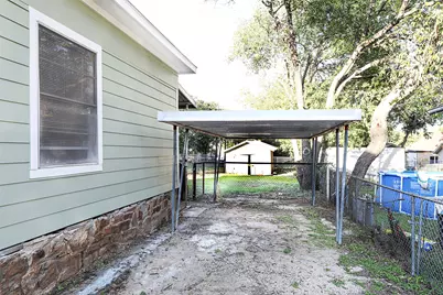 507 Orchard Street, Bowie, TX 76230 - Photo 4