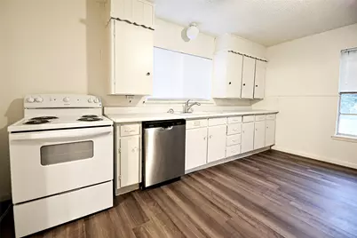 507 Orchard Street, Bowie, TX 76230 - Photo 12