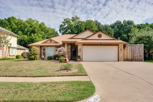 4948 Shady Oak Trail, Grand Prairie, TX 75052 - Photo 24