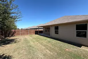 517 Bronze Cir W, Springtown, TX 76082 - Photo 26