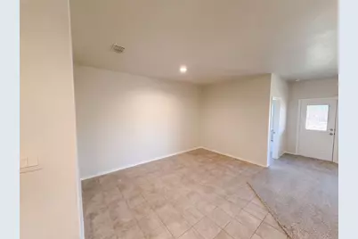 517 Bronze Circle W, Springtown, TX 76082 - Photo 10