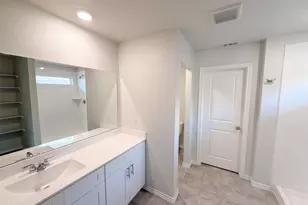517 Bronze Cir W, Springtown, TX 76082 - Photo 12