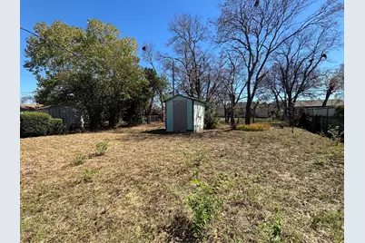 2436 Rattikin Road, Fort Worth, TX 76105 - Photo 10